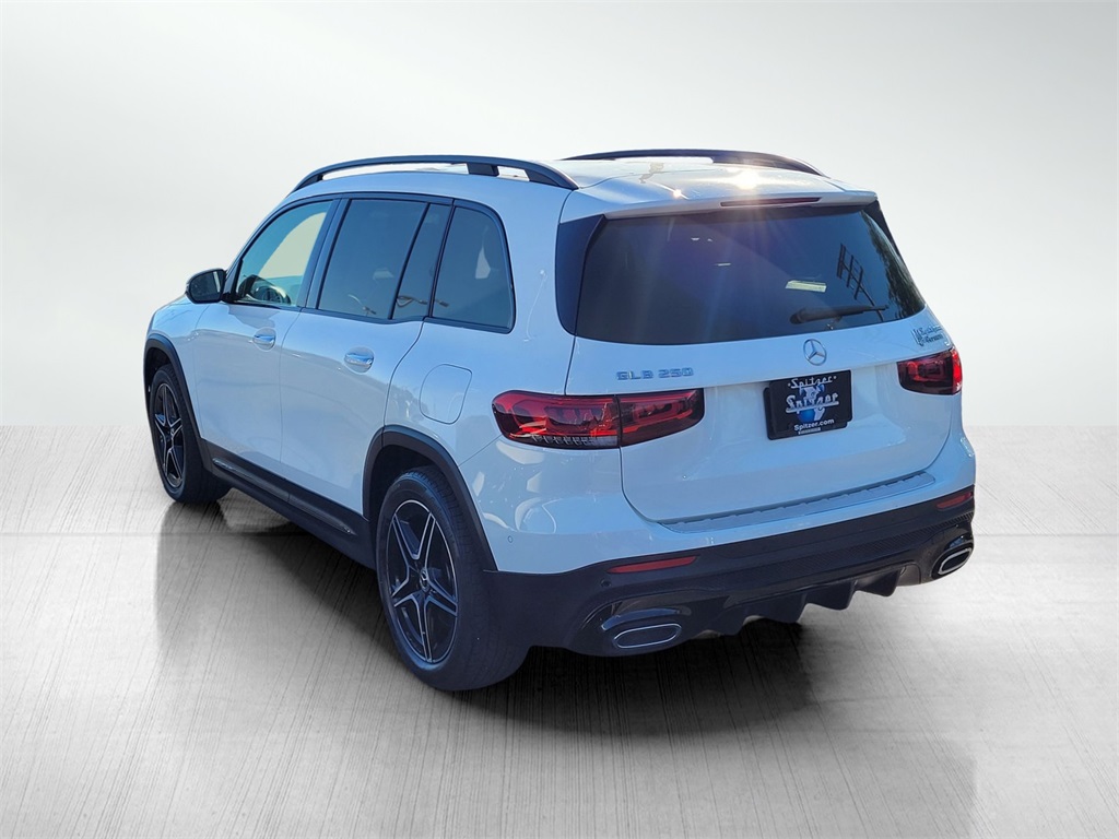 2021 Mercedes Benz GLB 250 4MATIC photo 4