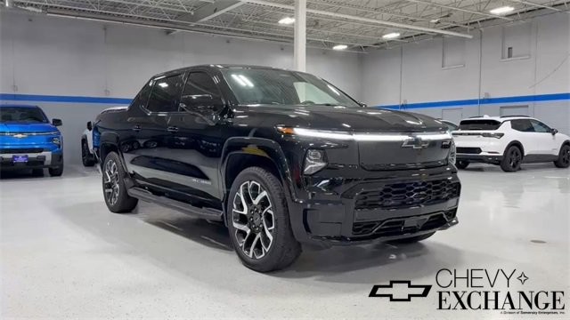 2024 Chevrolet Silverado EV RST