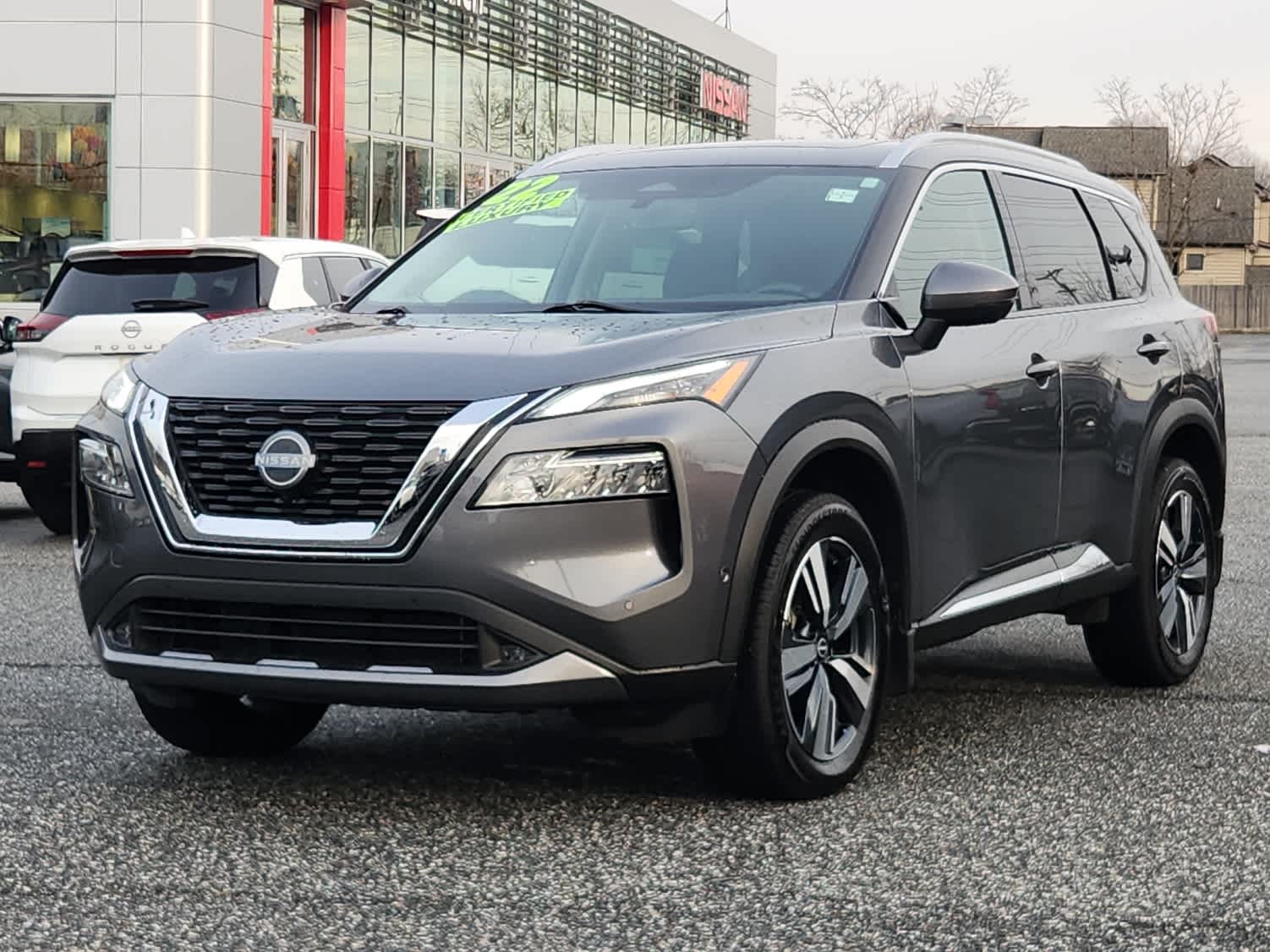 2022 Nissan Rogue SL