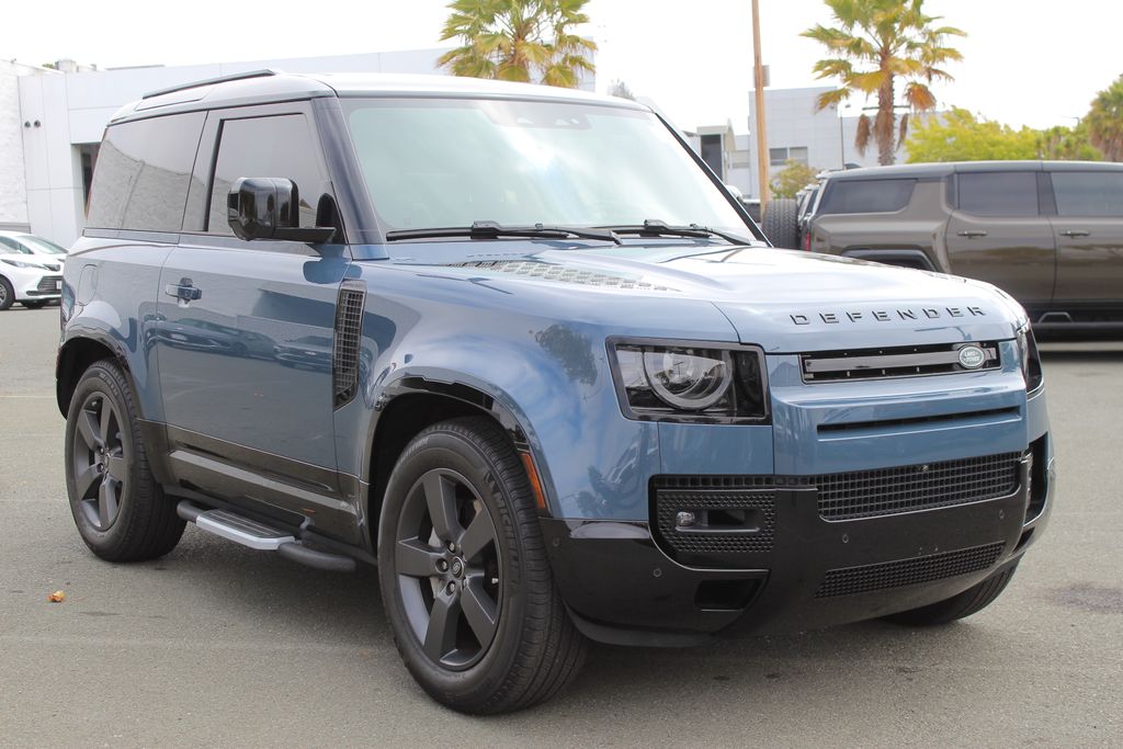 2024 Land Rover Defender 90 X-Dynamic SE photo 4