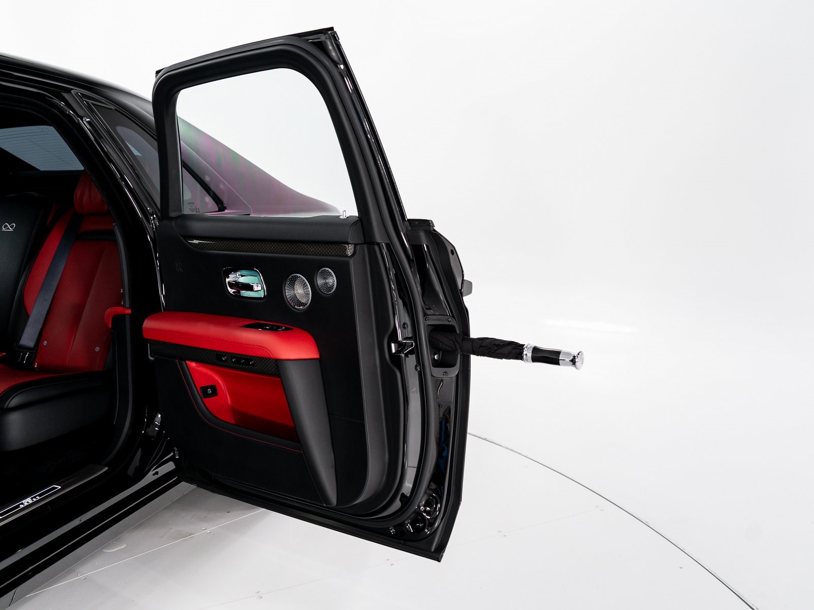 2022 Rolls Royce Ghost Black Badge photo 28