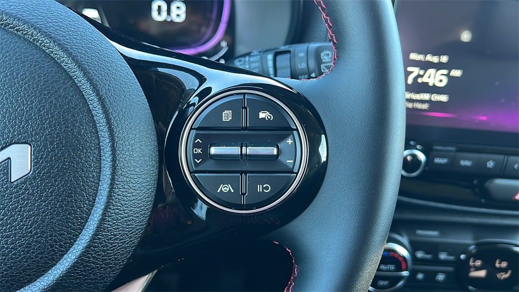 2025 Kia Soul GT-Line photo 14