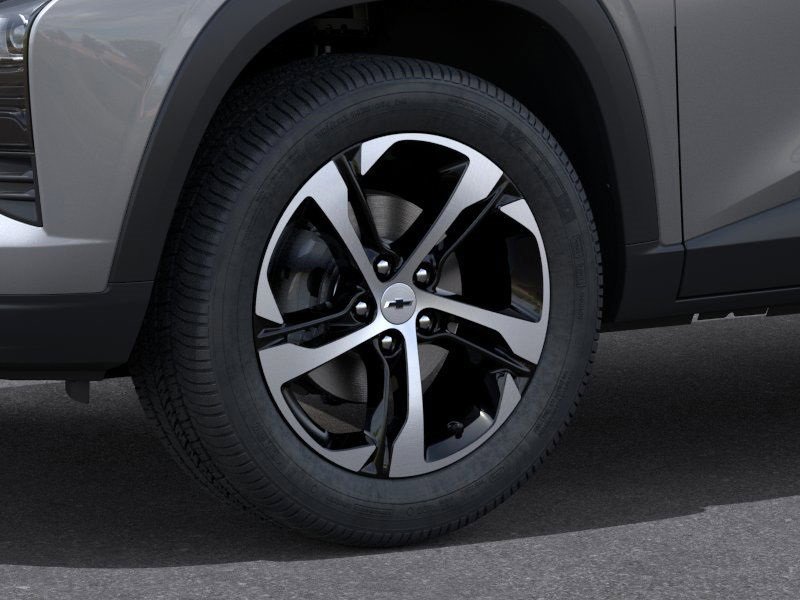 2025 Chevrolet Trax photo 8