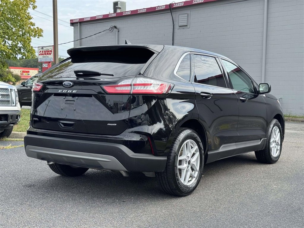 2024 Ford Edge SEL photo 17