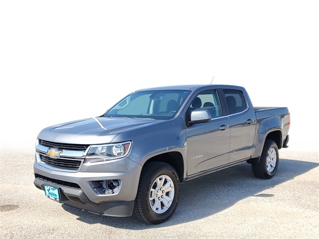 2020 Chevrolet Colorado LT photo 2