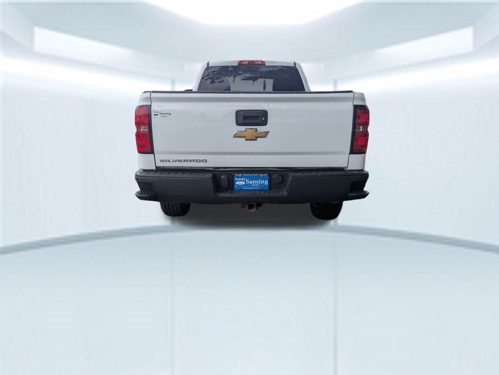 2017 Chevrolet Silverado 1500 photo 4