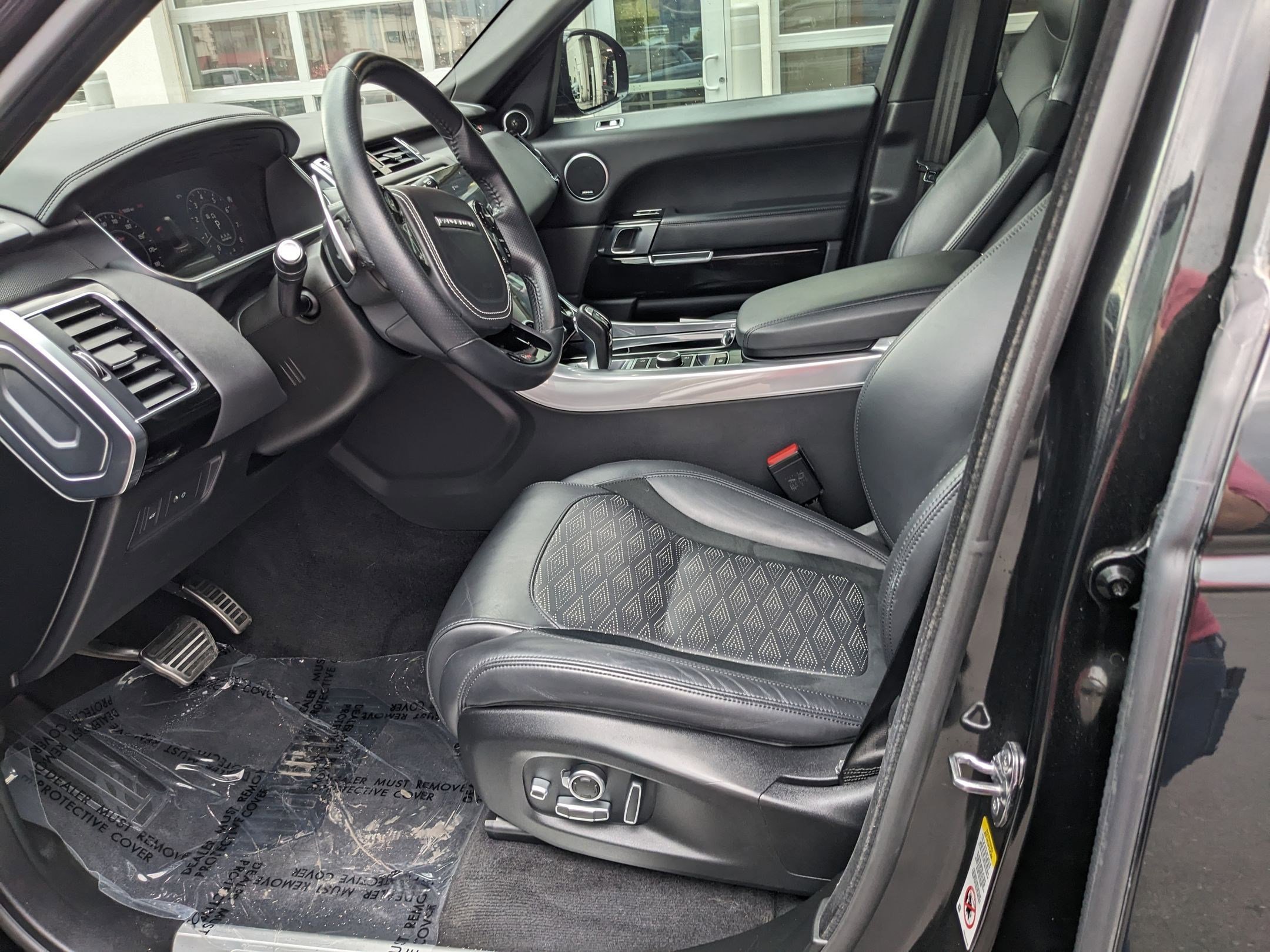 2021 Land Rover Range Rover Sport SuperCharged SVR photo 20