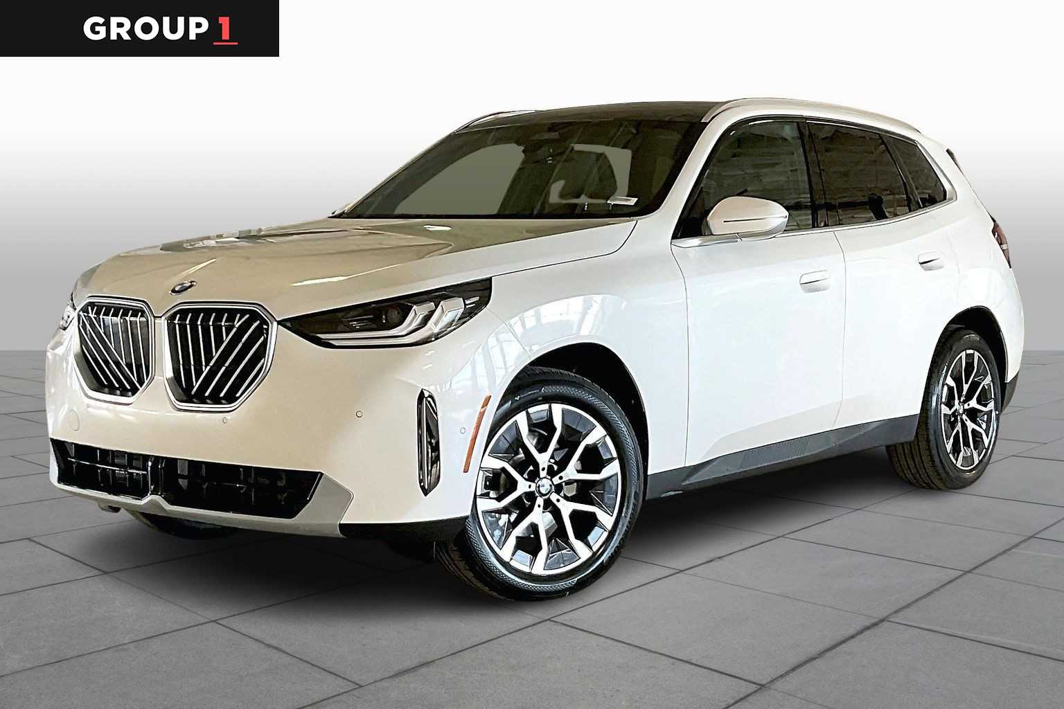 2026 BMW X3 30's photo