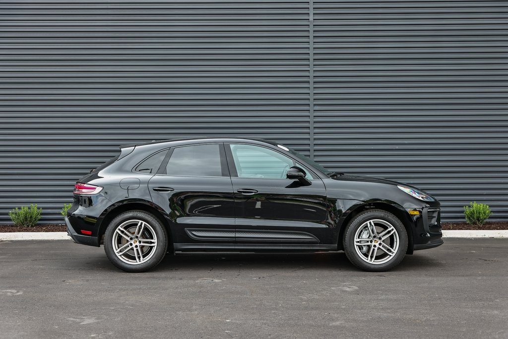 2024 Porsche Macan S photo 8