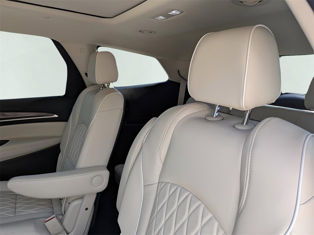 2023 Buick Enclave Avenir photo 22