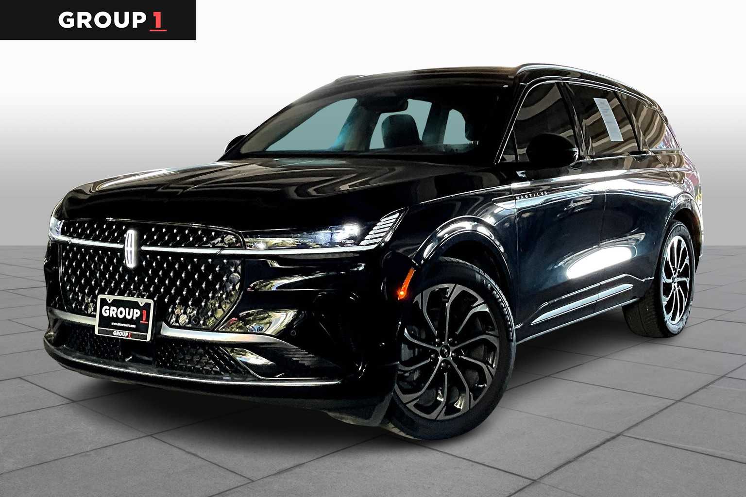 2024 Lincoln Nautilus Reserve's photo