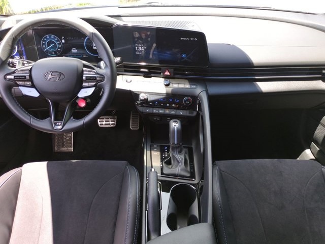 2025 Hyundai Elantra N Base photo 13