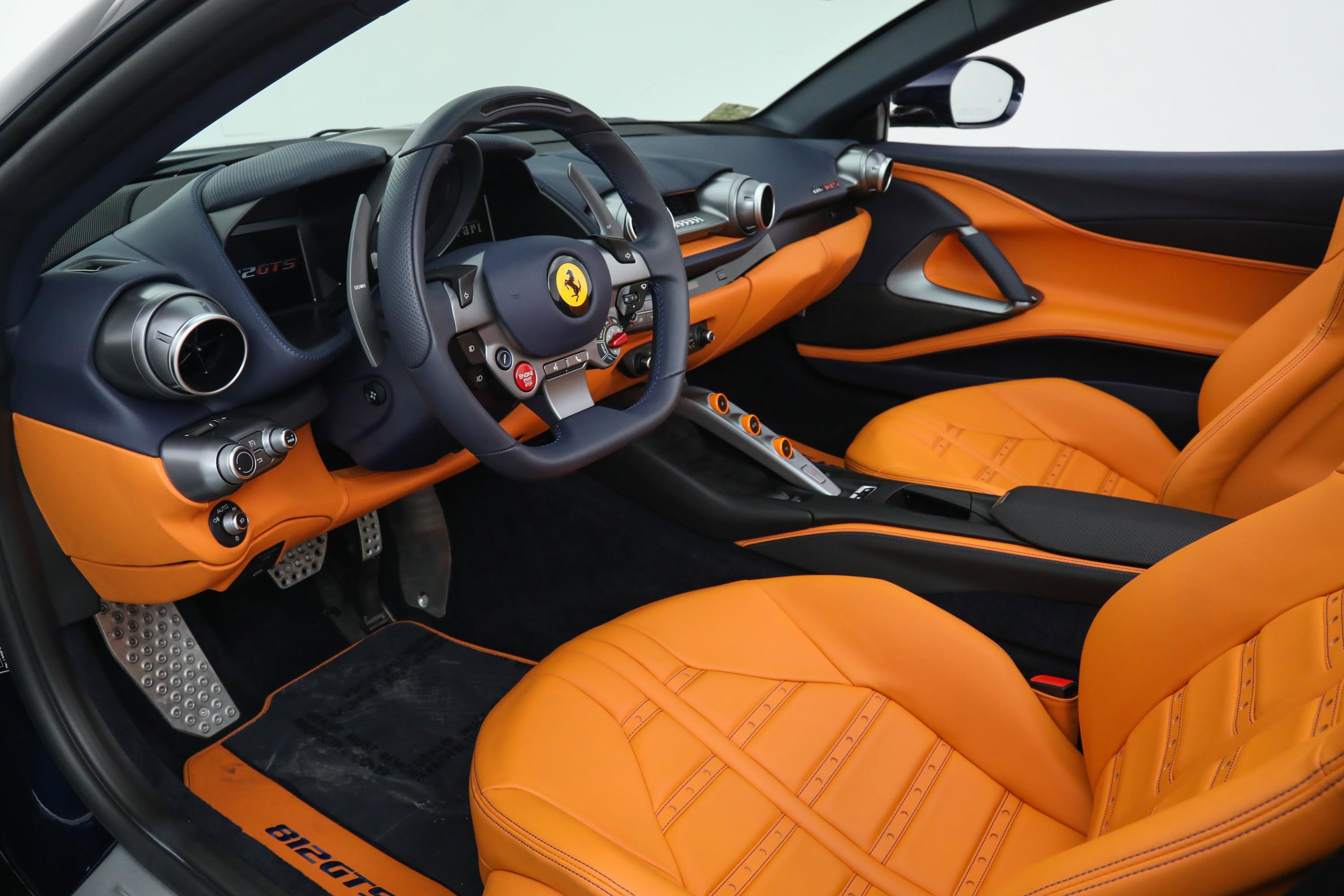 2023 Ferrari 812 GTS photo 2