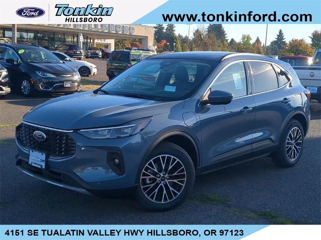 2025 Ford Escape PHEV's photo