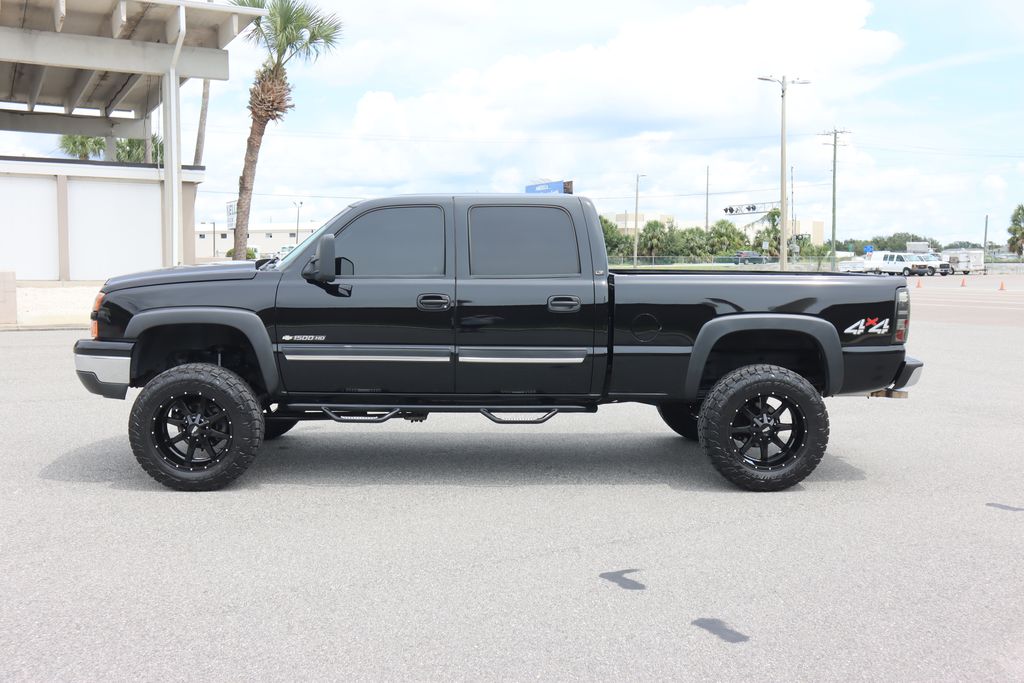 2007 Chevrolet Silverado LT photo 4