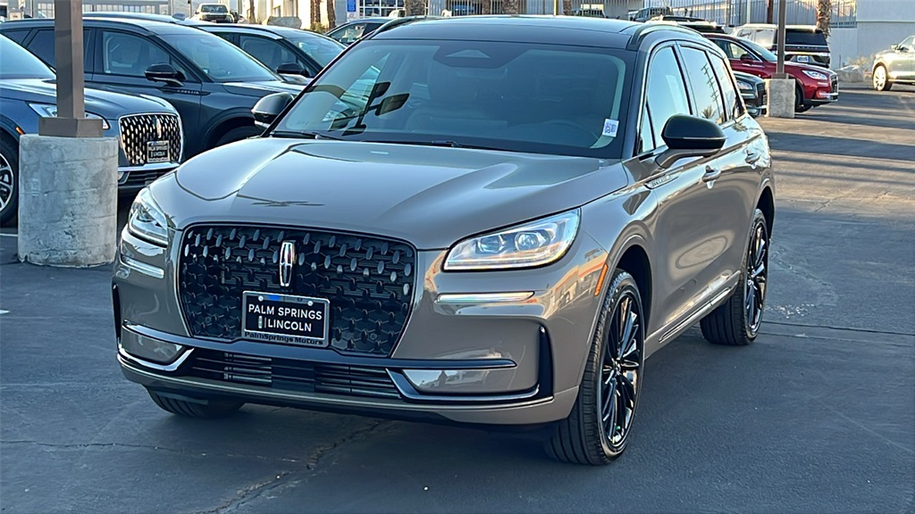 2025 Lincoln Corsair Reserve photo 3