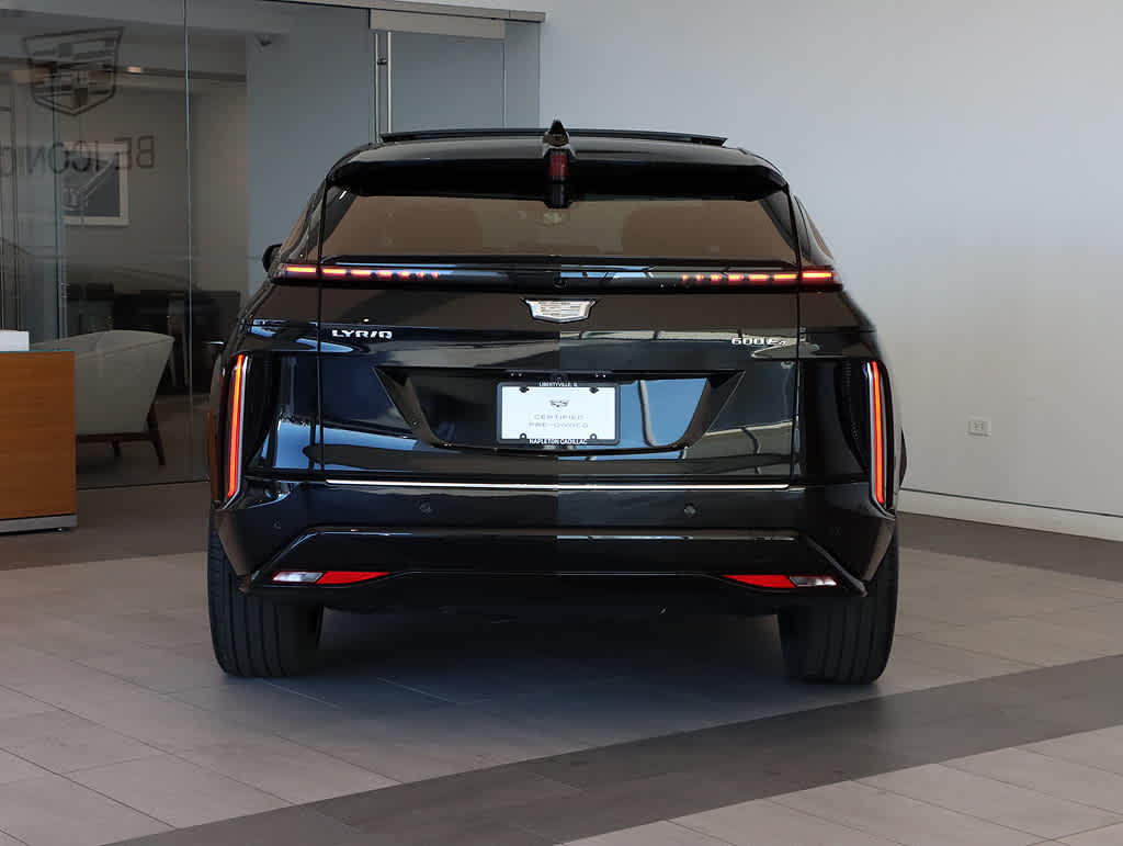 2024 Cadillac Lyriq Luxury photo 4