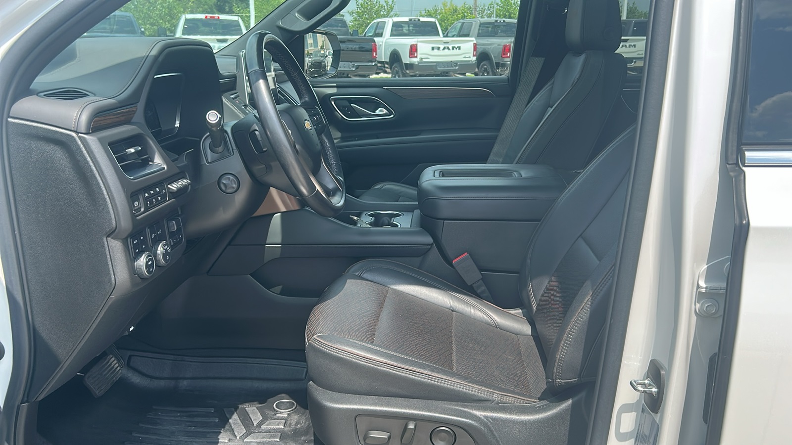 2022 Chevrolet Tahoe High Country photo 9