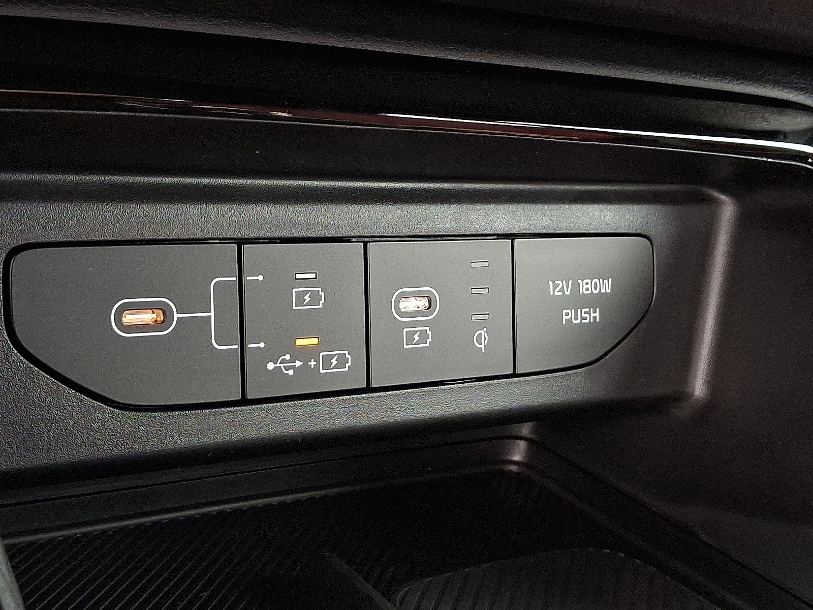 2026 Kia K5 GT-Line photo 12