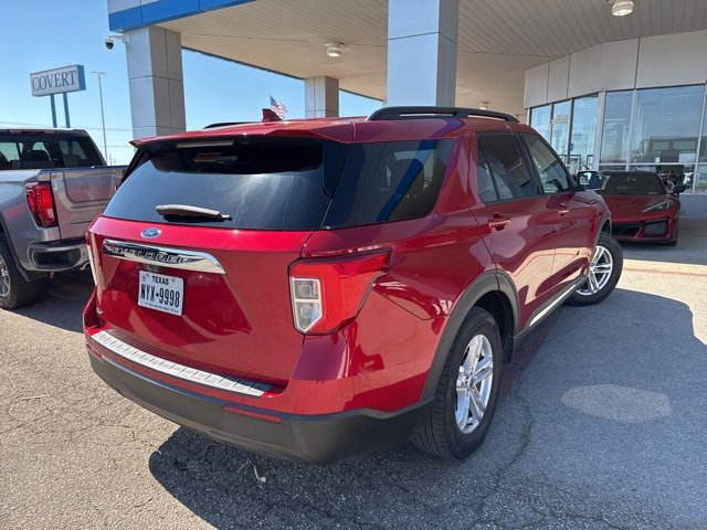 2020 Ford Explorer XLT photo 2