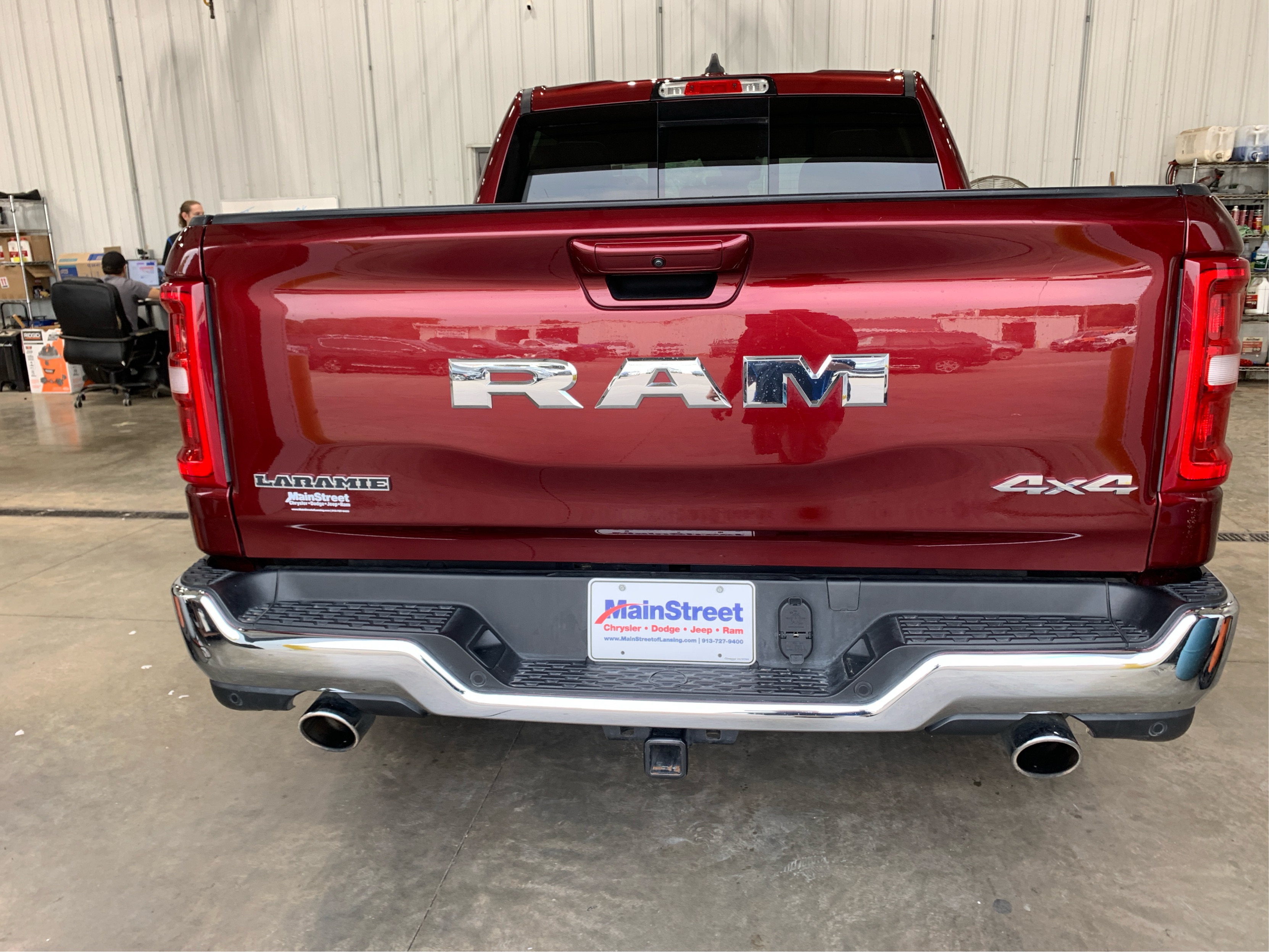 2025 Ram 1500 Laramie photo 11