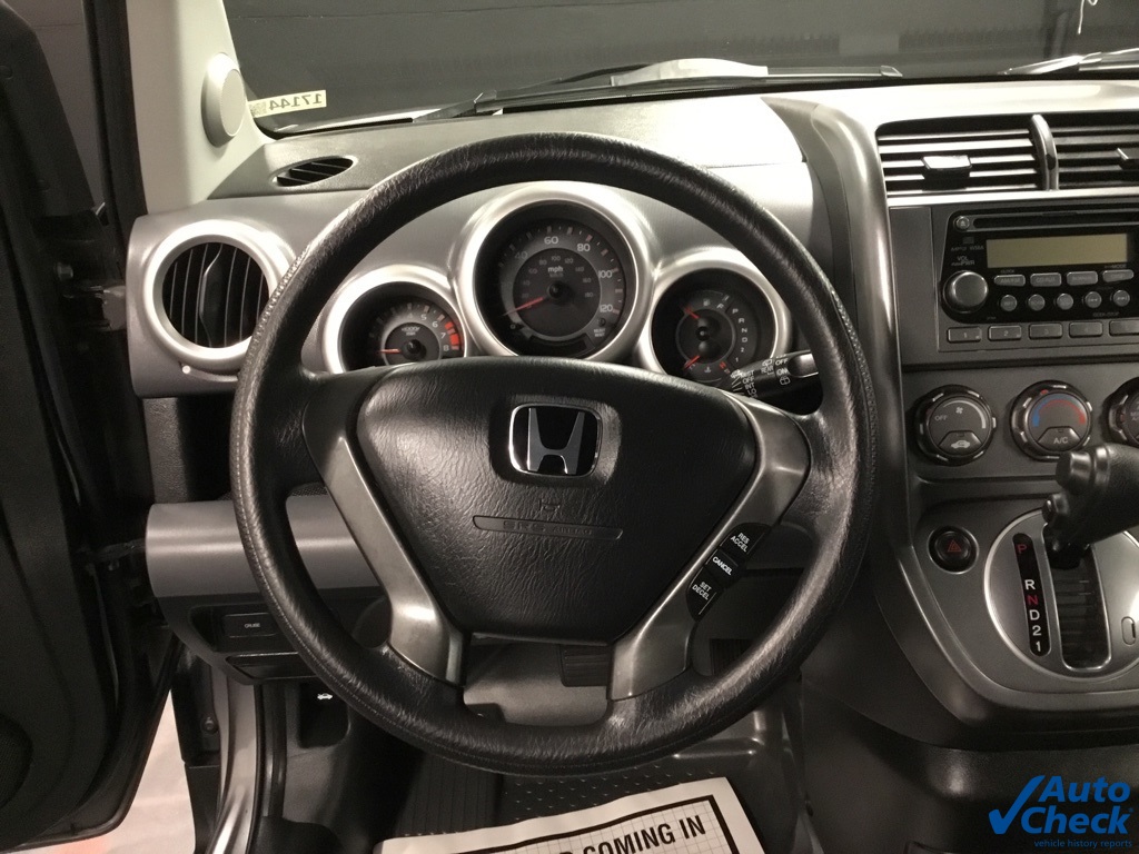 2005 Honda Element EX photo 32