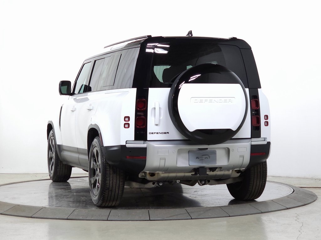 2025 LAND ROVER DEFENDER - Image 2