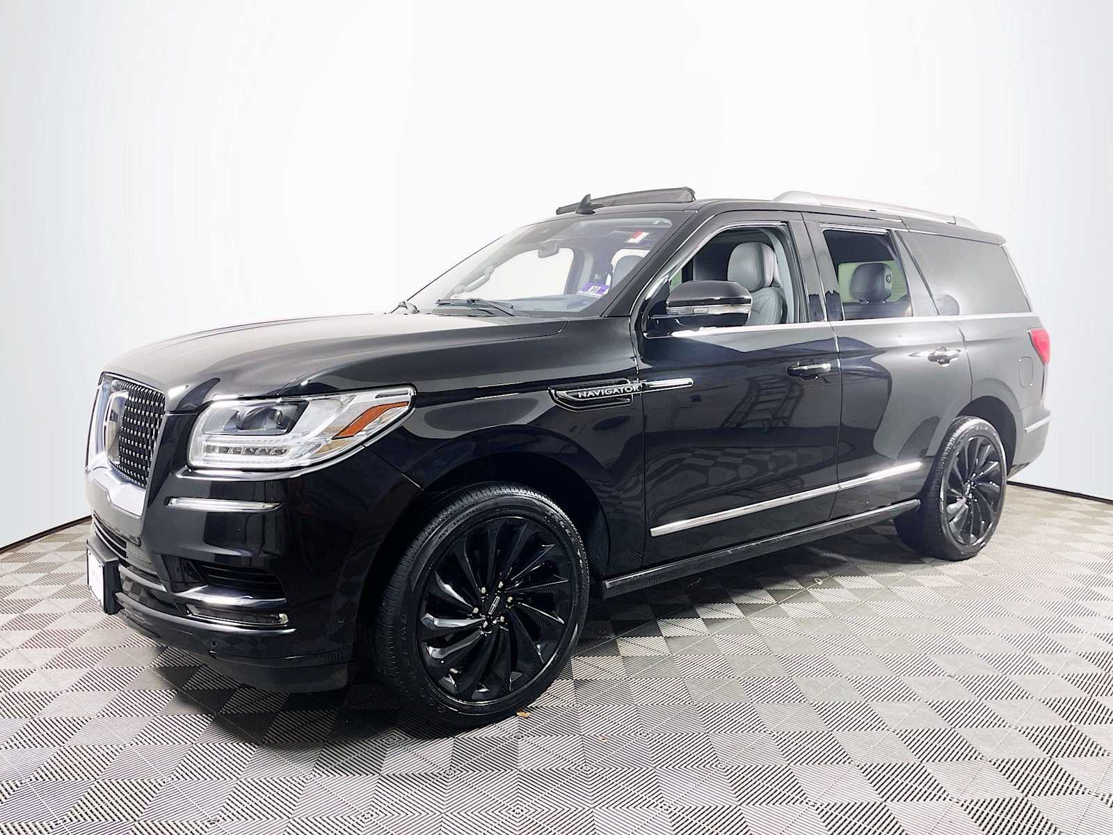 2020 Lincoln Navigator Reserve's photo