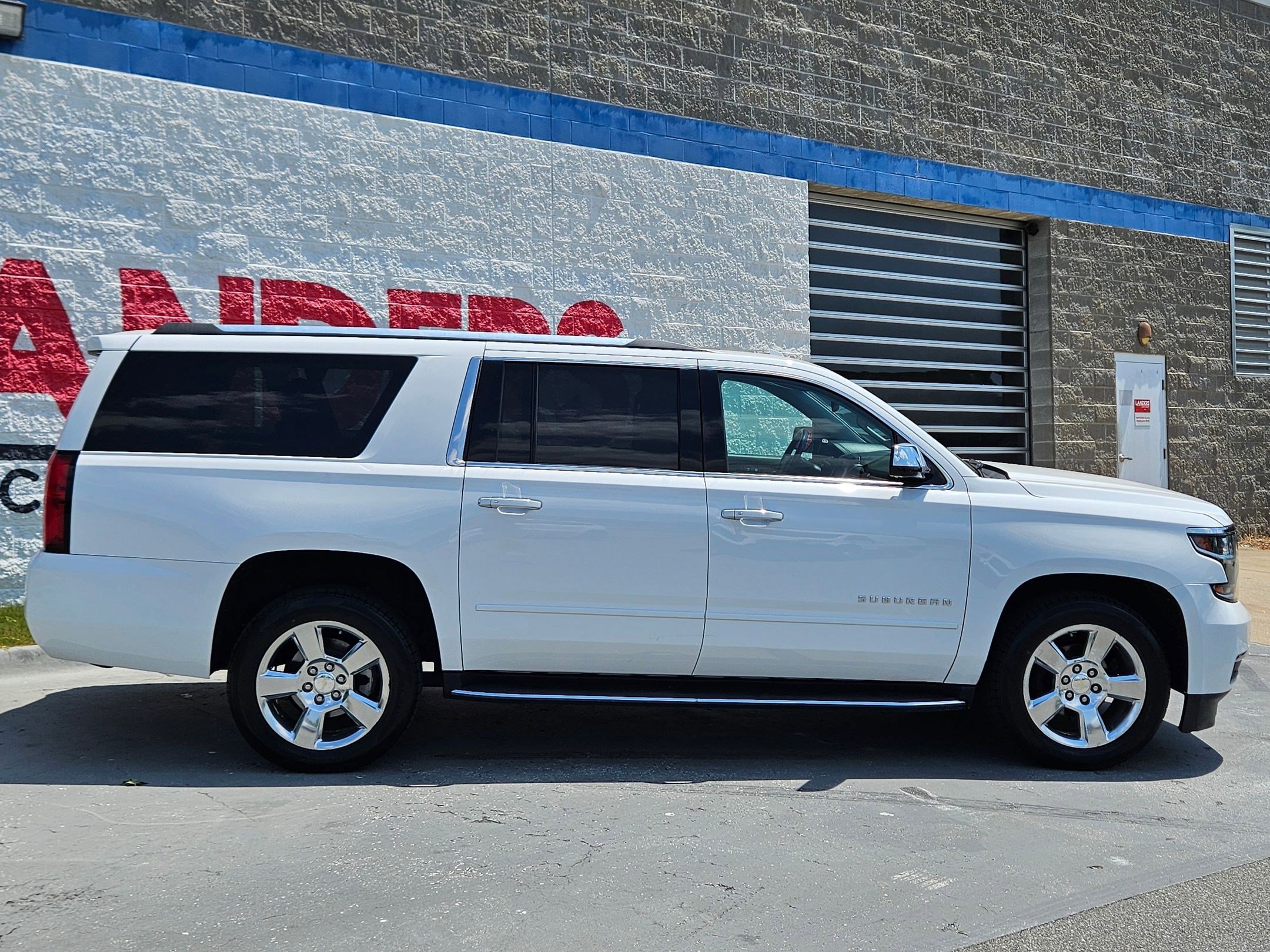 2020 Chevrolet Suburban Premier photo 8