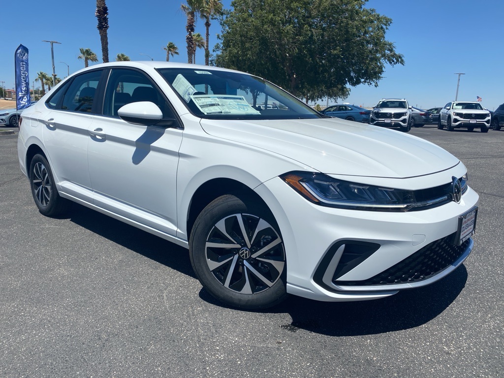 2025 Volkswagen Jetta S's photo