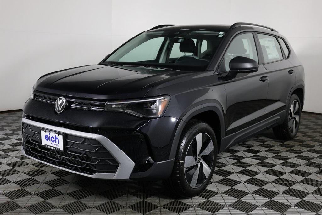 2025 Volkswagen Taos S photo 3