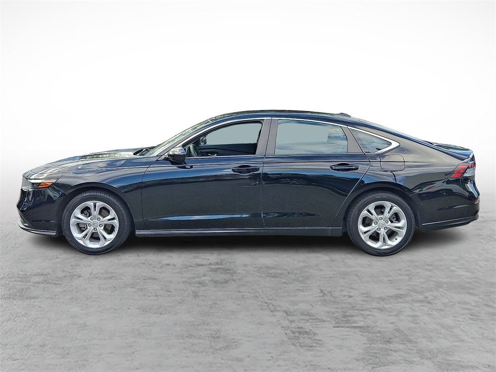 2023 Honda Accord LX photo 5
