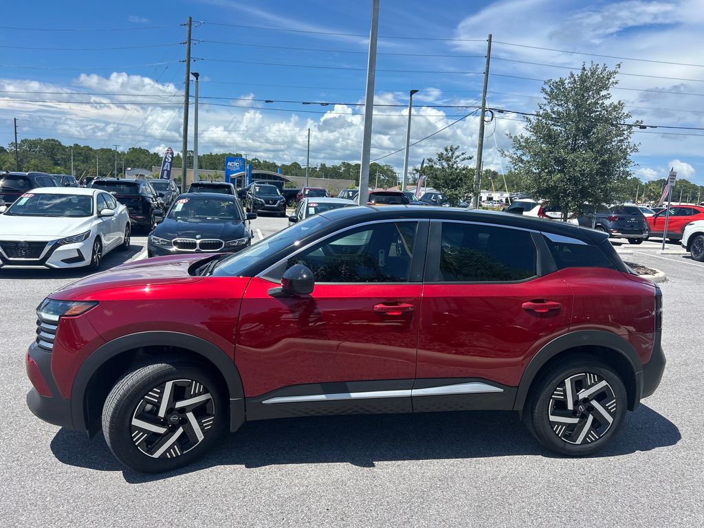 2025 Nissan Kicks SV photo 3