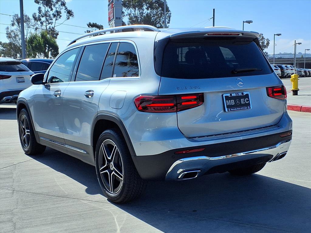 2026 Mercedes Benz GLB 250 photo 20