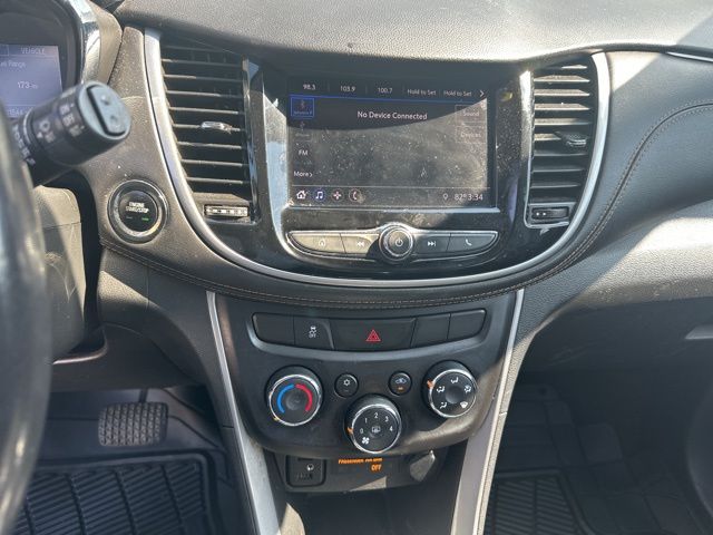2020 Chevrolet Trax LT photo 11