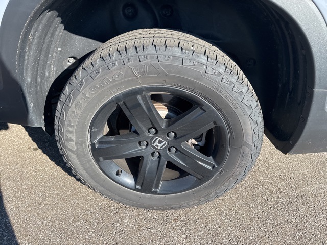 2023 Honda Ridgeline Black Edition photo 11