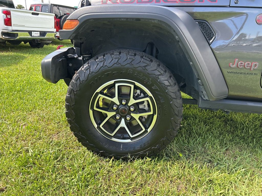 2024 Jeep Wrangler Rubicon photo 40