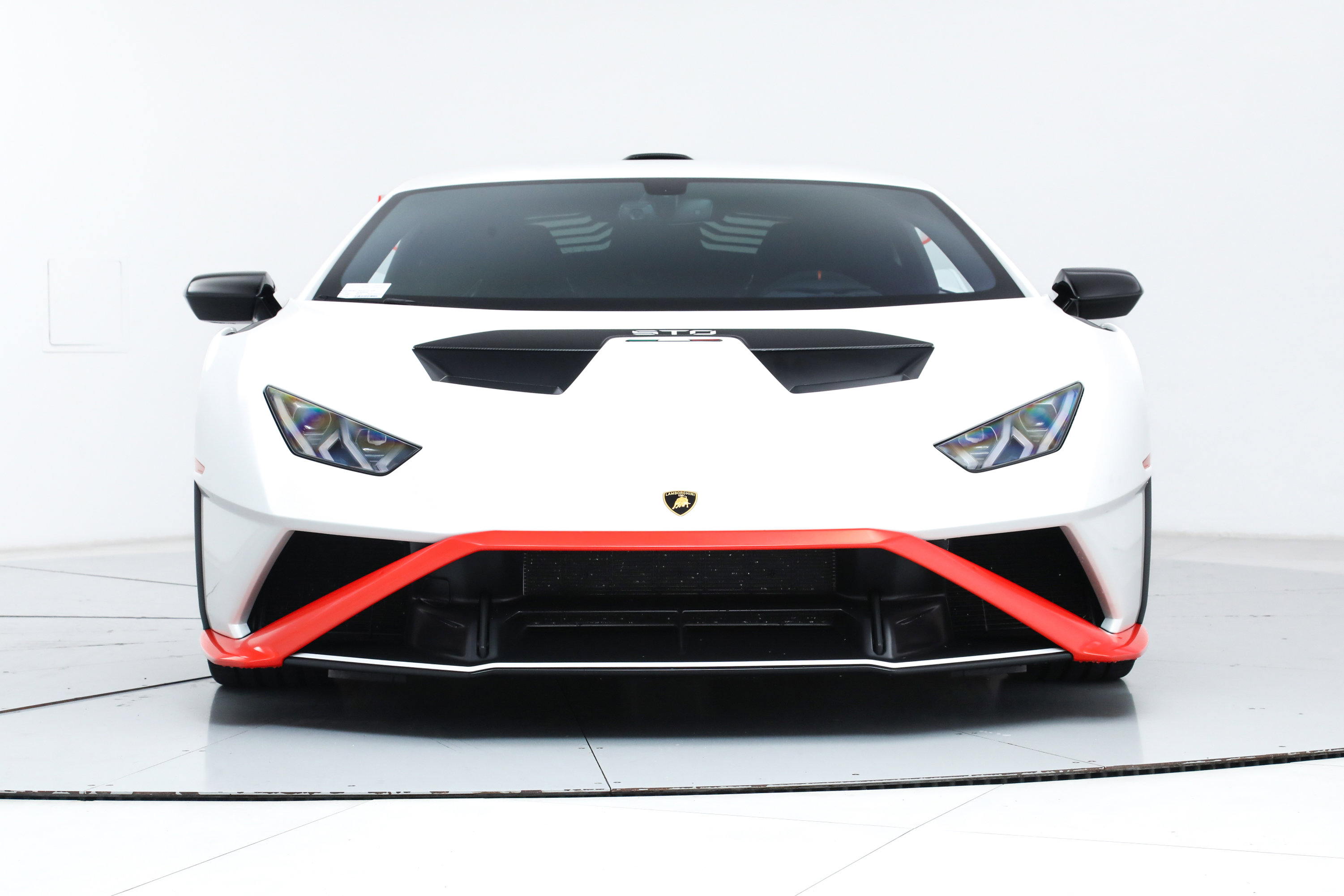 2022 Lamborghini Huracan STO photo 7