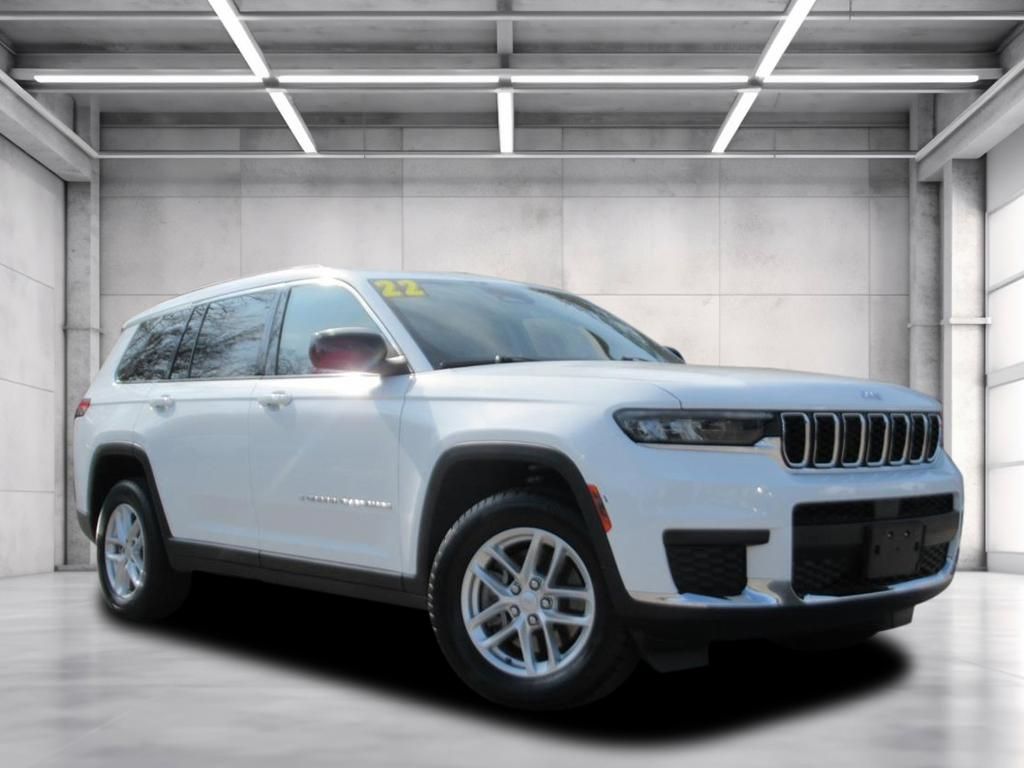 2022 Jeep Grand Cherokee L Laredo's photo