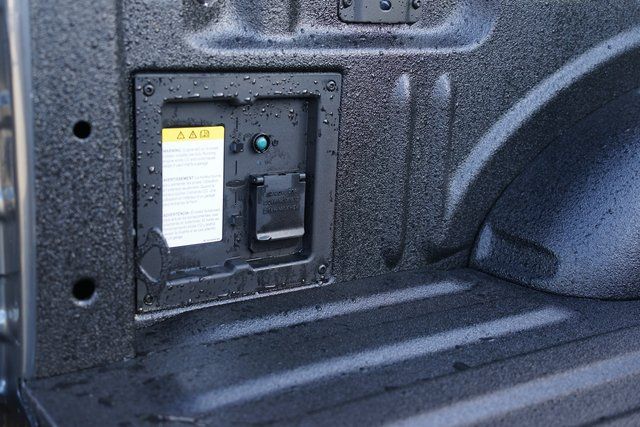 2025 FORD F-150 - Image 38