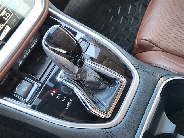 2023 Subaru Outback Touring photo 15