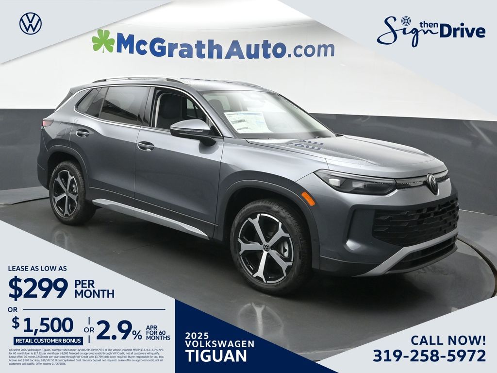 2025 Volkswagen Tiguan SE's photo