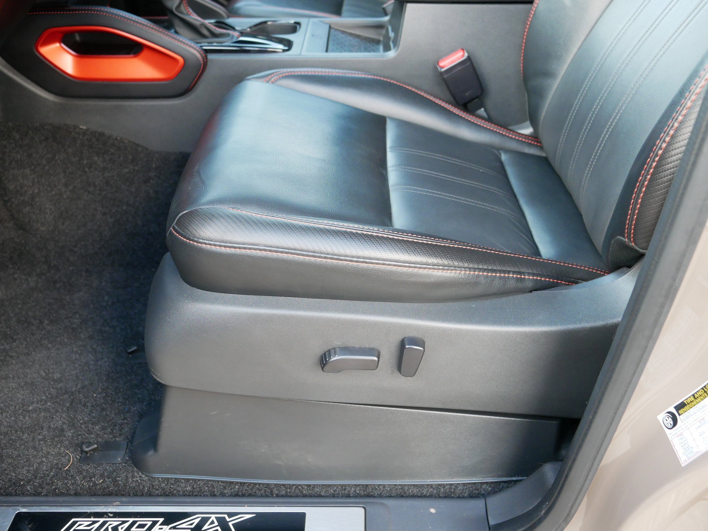 2023 Nissan Frontier PRO-4X photo 16