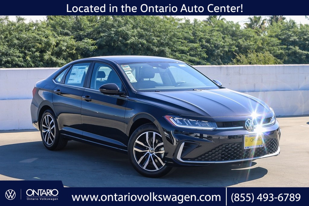 2026 Volkswagen Jetta SE's photo