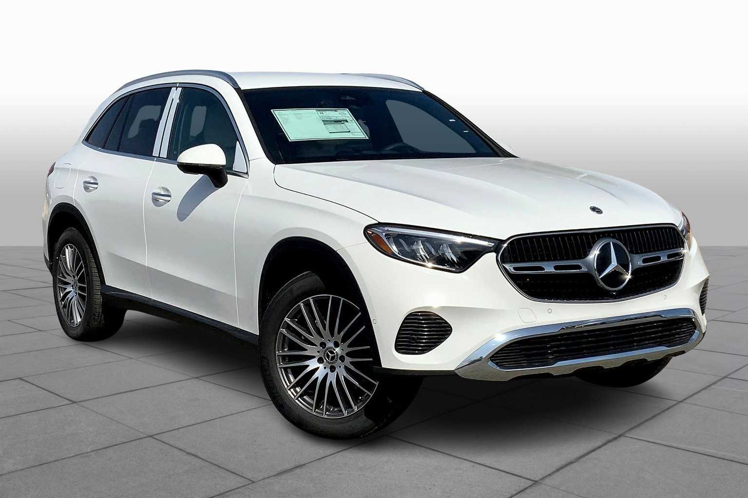 2025 Mercedes Benz GLC 300 4MATIC photo 2