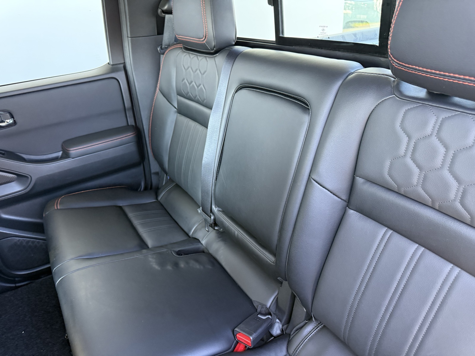 2024 Nissan Frontier PRO-4X photo 25