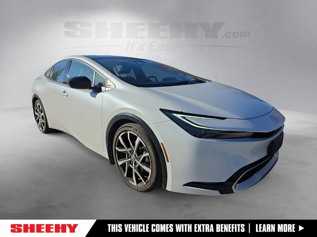 2023 Toyota Prius Prime XSE Premium's photo