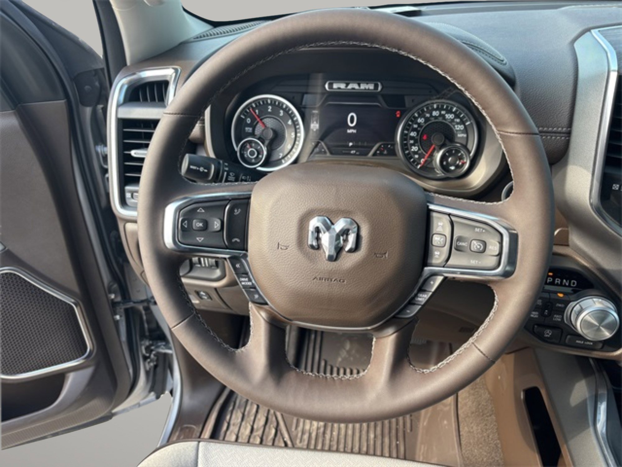 2025 Ram 1500 Laramie photo 12