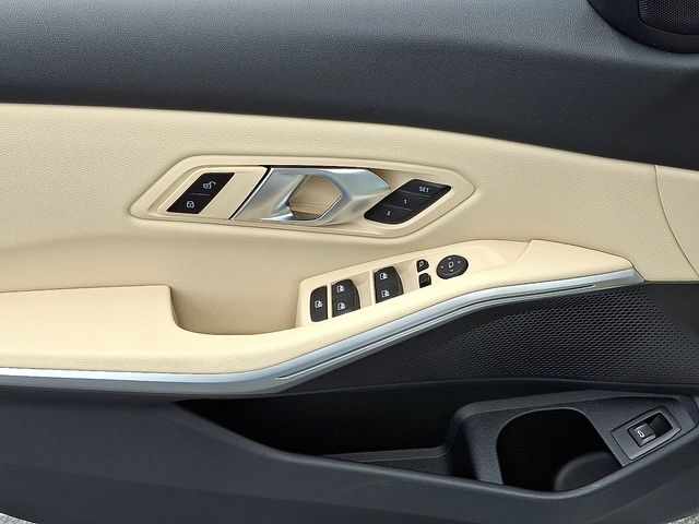 2025 Bmw 330i xDrive photo 13