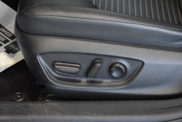 2024 Toyota Camry SE photo 15